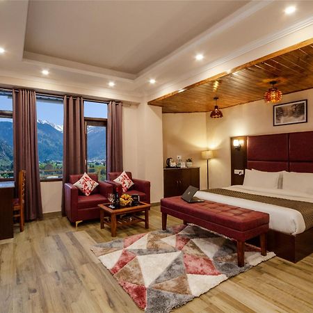 The Spruce Mansion Otel Manāli Dış mekan fotoğraf