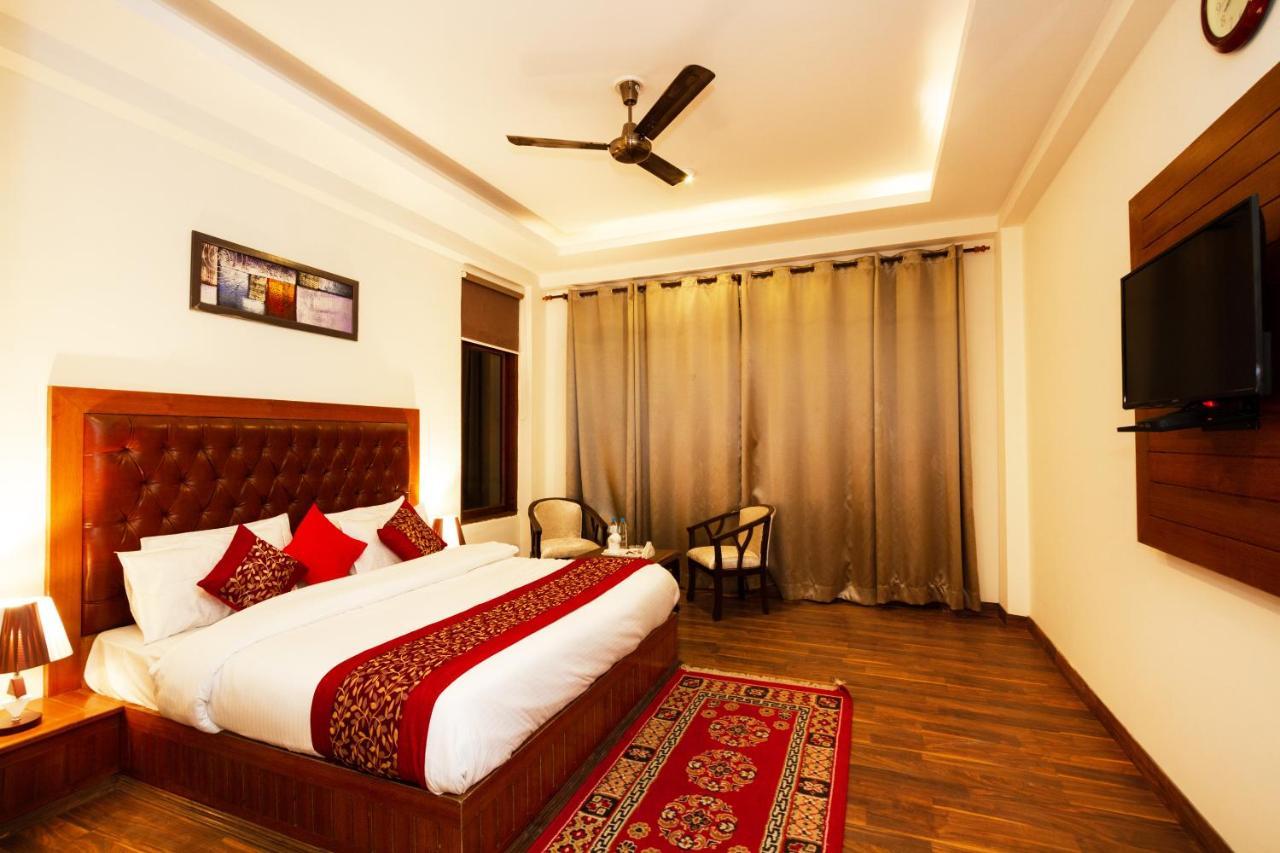 The Spruce Mansion Otel Manāli Dış mekan fotoğraf