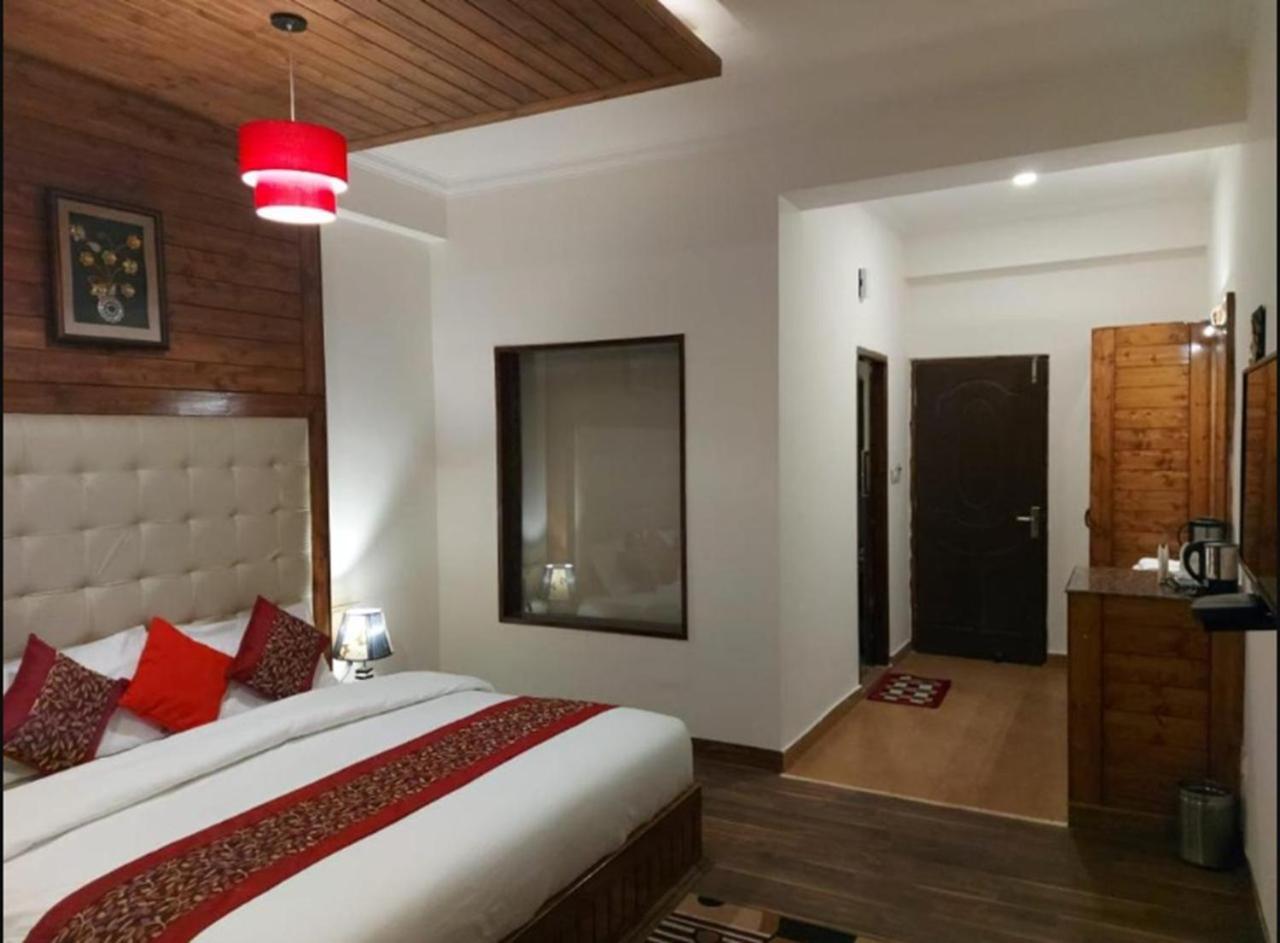 The Spruce Mansion Otel Manāli Dış mekan fotoğraf